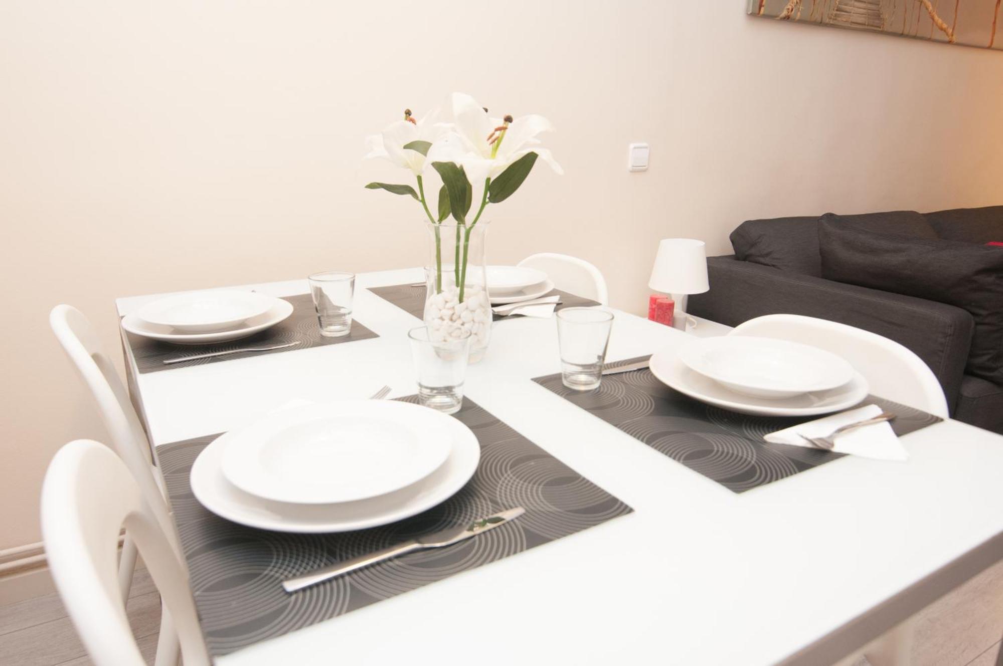 Charming Gracia 2 Bedrooms Barcelona